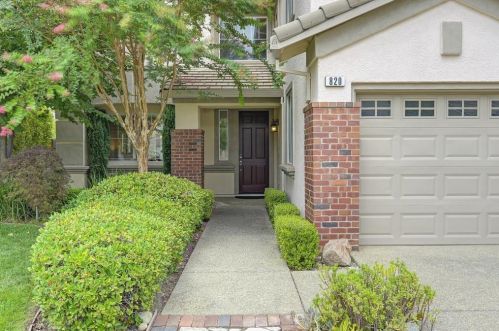 820 Morton Way, Folsom, CA 95630-8811