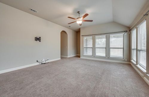 6625 Thistle Wood Dr, Midlothian TX  76065-6999 exterior