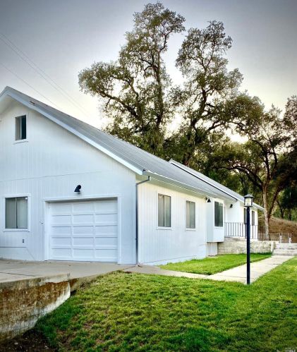 2001 Vichy Springs Rd, Ukiah CA 95482-4135 exterior