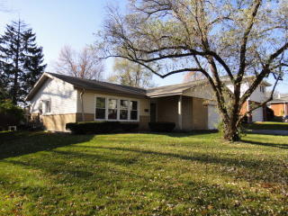 1335 Jamie Ln, Homewood, IL 60430-4037