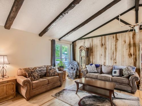 18179 60 Ave, Denver CO 80403-1050 exterior