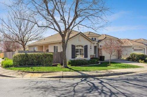 312 Nature Walk Ct, Folsom, CA 95762-5021