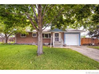 6024 Utica St, Arvada, CO 80003-6824