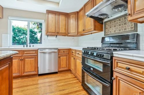 38 Fort Sumter, Irvine CA 92620-2530 exterior