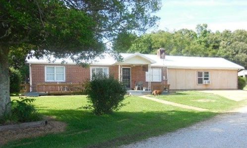 98 County Road 518, Como, MS 38619-2503