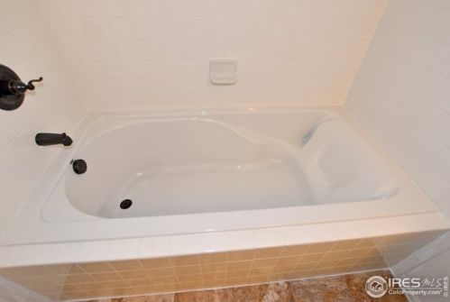 2652 Emerald St, Loveland CO 80537-2013 exterior