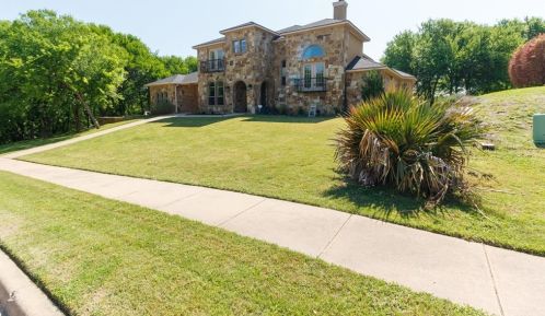 9108 Bentwater Pkwy, Cedar Hill, TX 75104-6921