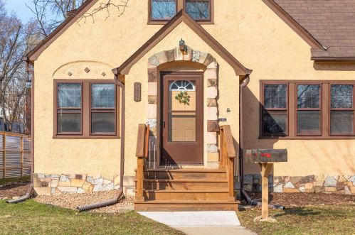 571 Hall Ave, Saint Paul MN  55107-2850 exterior