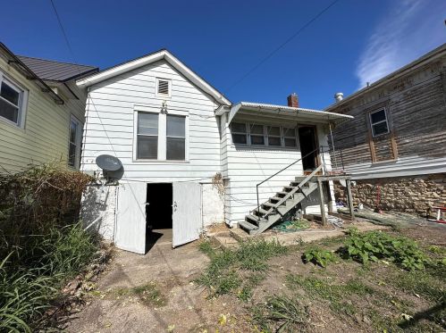 1915 Chestnut St, Withers Mill, MO 63401-3913