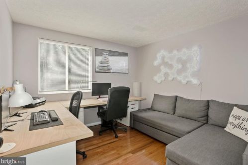 5808 Heming Ave, Springfield VA  22151-2716 exterior