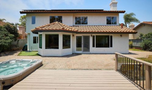 4390 Stanford St, Carlsbad, CA 92010-7922