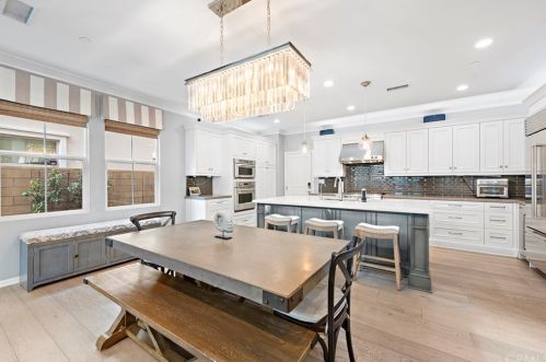 116 Telstar, Irvine, CA 92618-1169