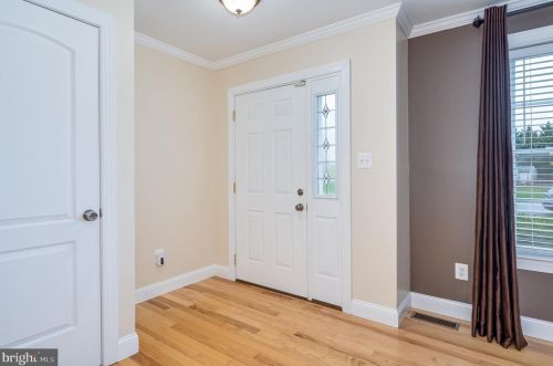 20 Nansfield Dr, Harpers Ferry WV 25425-3198 exterior