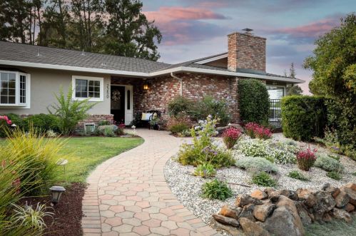 2250 Via Maderos, Los Altos, CA 94024-7170