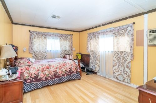 89 Sir Galahad Dr, Riverside CA  92507-6950 exterior