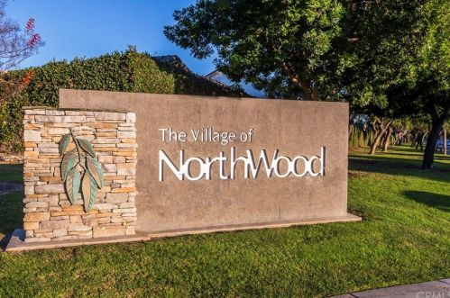 8 Dorchester, Irvine CA  92620-2614 exterior