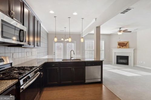 7021 Kingswood Run Dr, Atlanta GA  30340-1865 exterior