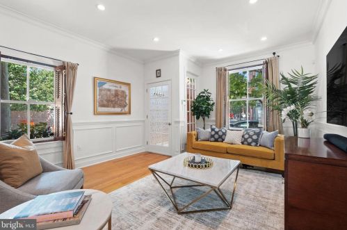 532 22nd St, Philadelphia PA 19140-4703 exterior