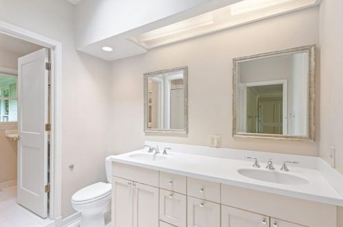 152 Burdette Rd, Atlanta GA  30327-4804 exterior