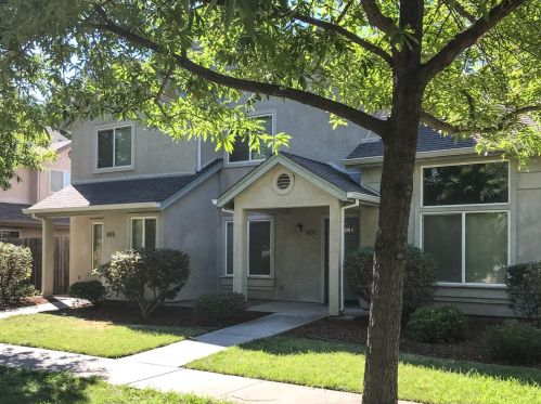 481 7th St, Chico, CA 95926-5643