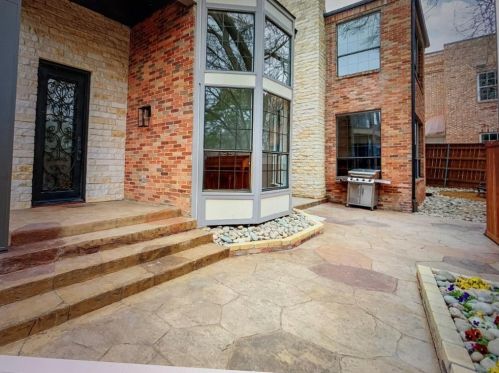 9630 Greenville Ave, Dallas, TX 75243-4119