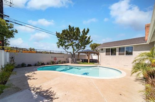 732 Lemon Ave, Glendora CA  91741-3559 exterior