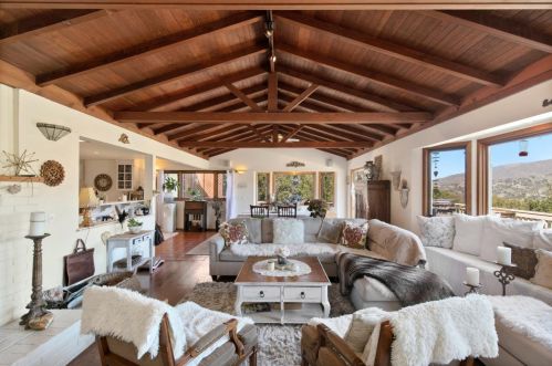 180 Calle De La Ventana, Tassajara Hot Springs, CA 93924-9723