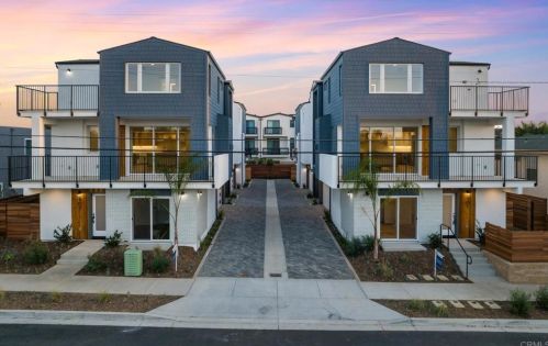 303 Juniper Ave, Carlsbad, CA 92008-8246
