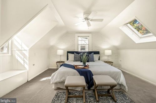 8009 Glenside Dr, Silver Spring MD 20912-7327 exterior