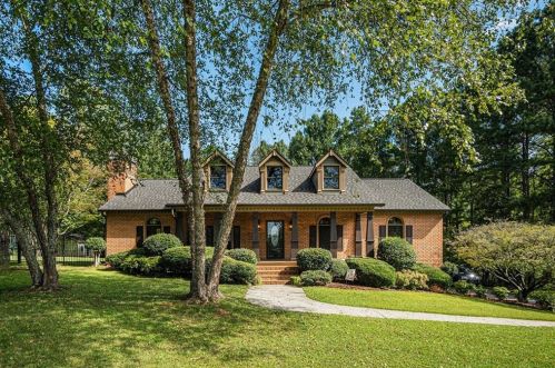 2186 Bascomb Carmel Rd, Holly Springs, GA 30189-6970