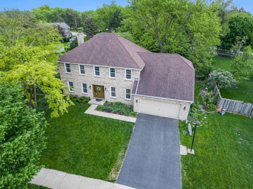 587 Bovidae Cir, Naperville, IL 60565-6183