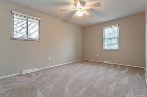 6117 Locust St, Englewood CO 80112-1324 exterior