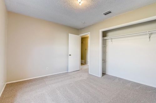 2020 Cedarwood Dr, Carrollton TX 75007-5405 exterior