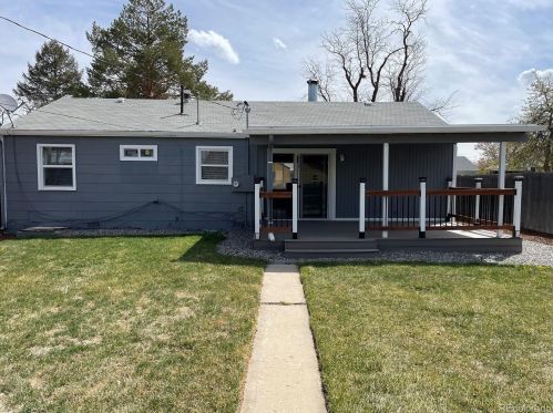 715 Lansing St, Denver CO  80010-4115 exterior