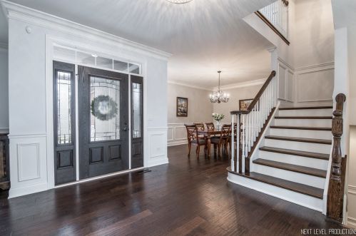 4619 Corktree Rd, Naperville, IL 60564-1132