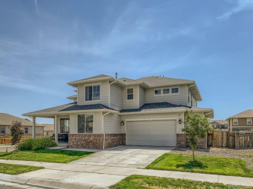 674 Iris St, Denver, CO 80601