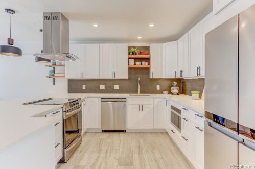 13235 Jewell Cir, Denver CO  80228-4216 exterior