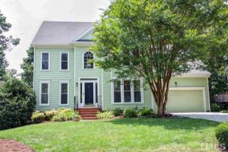 112 Chancellors Ridge Ct, Cary, NC 27513-2749