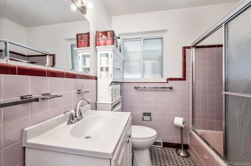 1210 Gray St, Denver CO 80232-5850 exterior