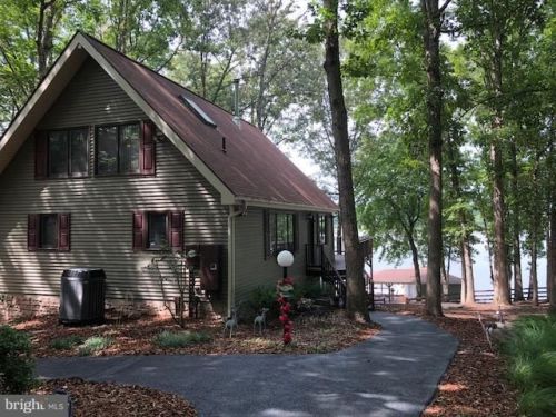 7319 Hidden Brook Rd, Madison Mills, VA 22960-9124
