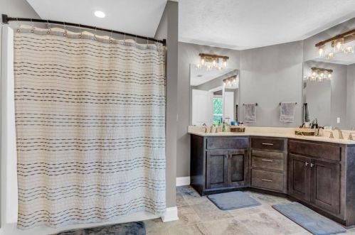 129 Blackhawk Ct, Big Canoe GA  30143 exterior