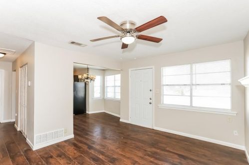 1708 Colvin St, Fort Worth TX  76104-7119 exterior