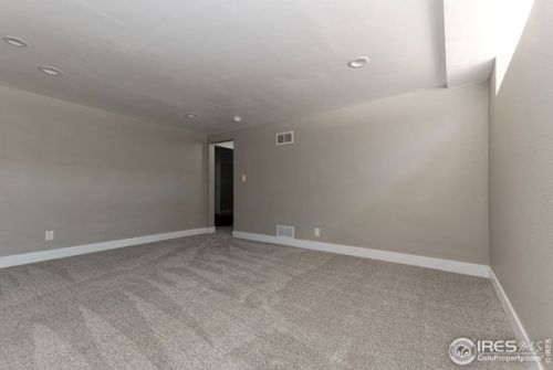 910 Harrison Ave, Loveland CO  80537-4634 exterior