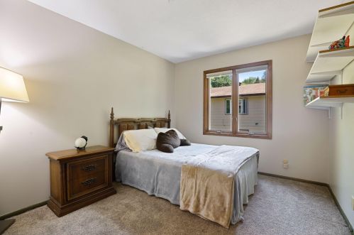 113 Hidden Meadow Rd, Saint Paul MN  55124-9743 exterior