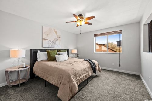 9229 Jefferson Cv, Sandy UT exterior