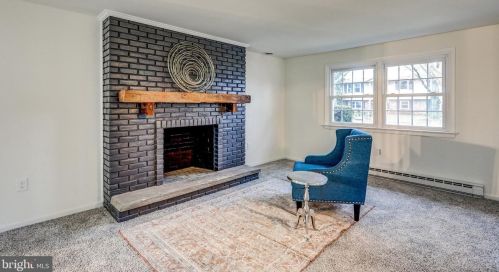 536 Friendship Ave, Lancaster PA  17601-4416 exterior