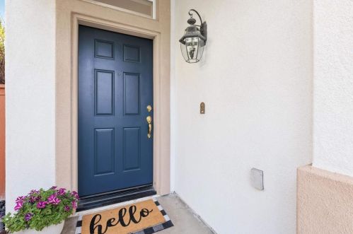 1430 Turquoise Dr, Carlsbad, CA 92011-1246