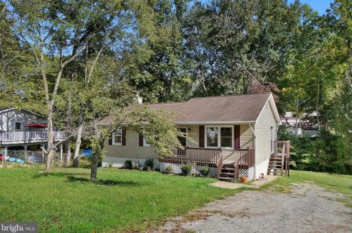314 Burman Ln, Fredericksburg, VA 22407-6308