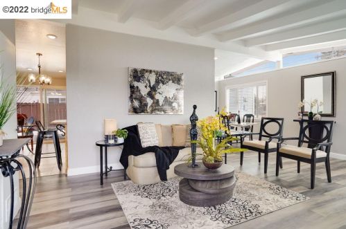 36708 Charles St, Newark, CA 94560-2612