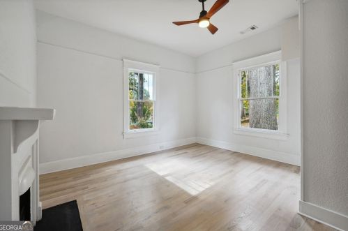 541 Elbridge Dr, Atlanta GA  30318-5103 exterior